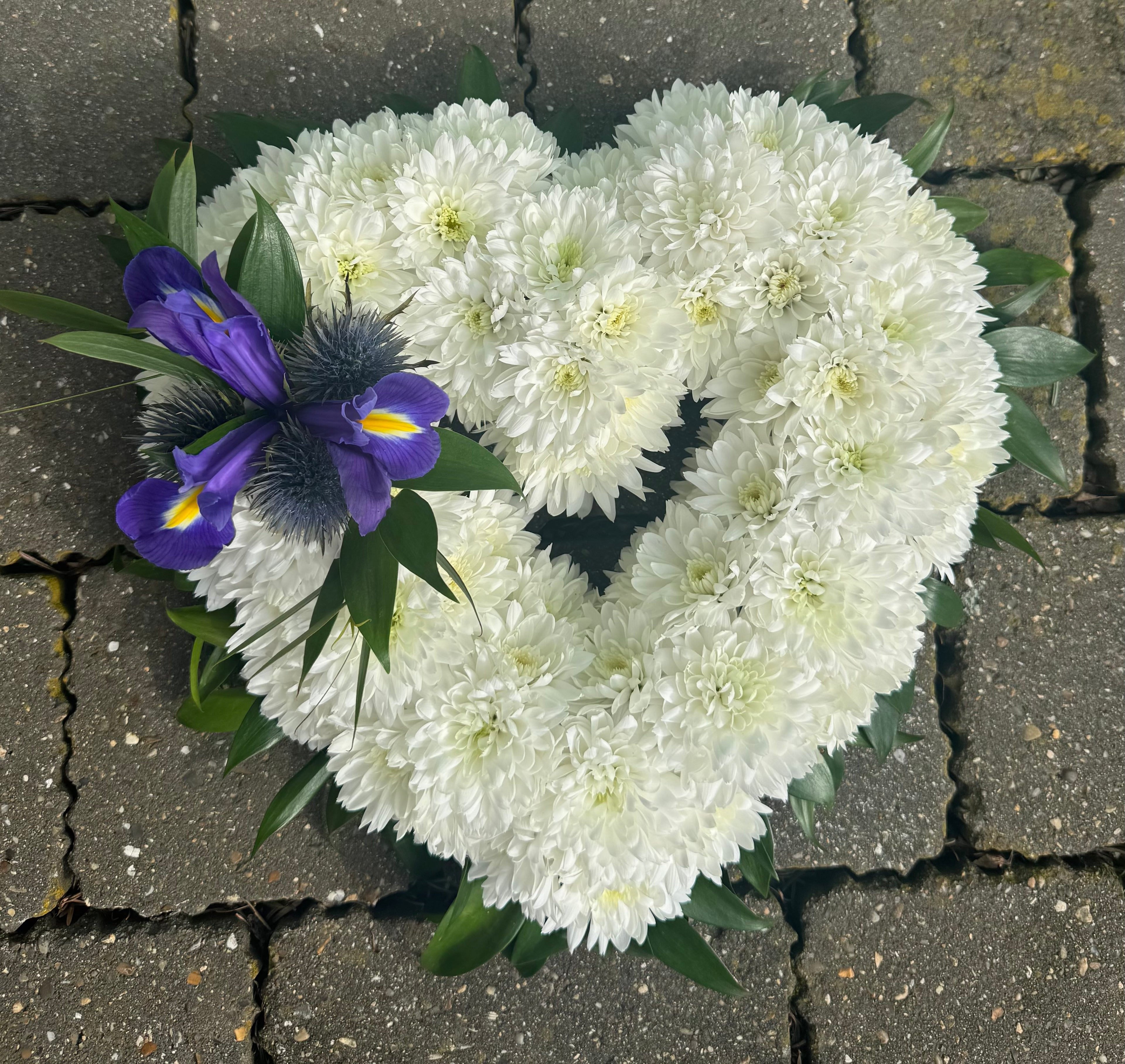 Open Heart Based Flower Tribute