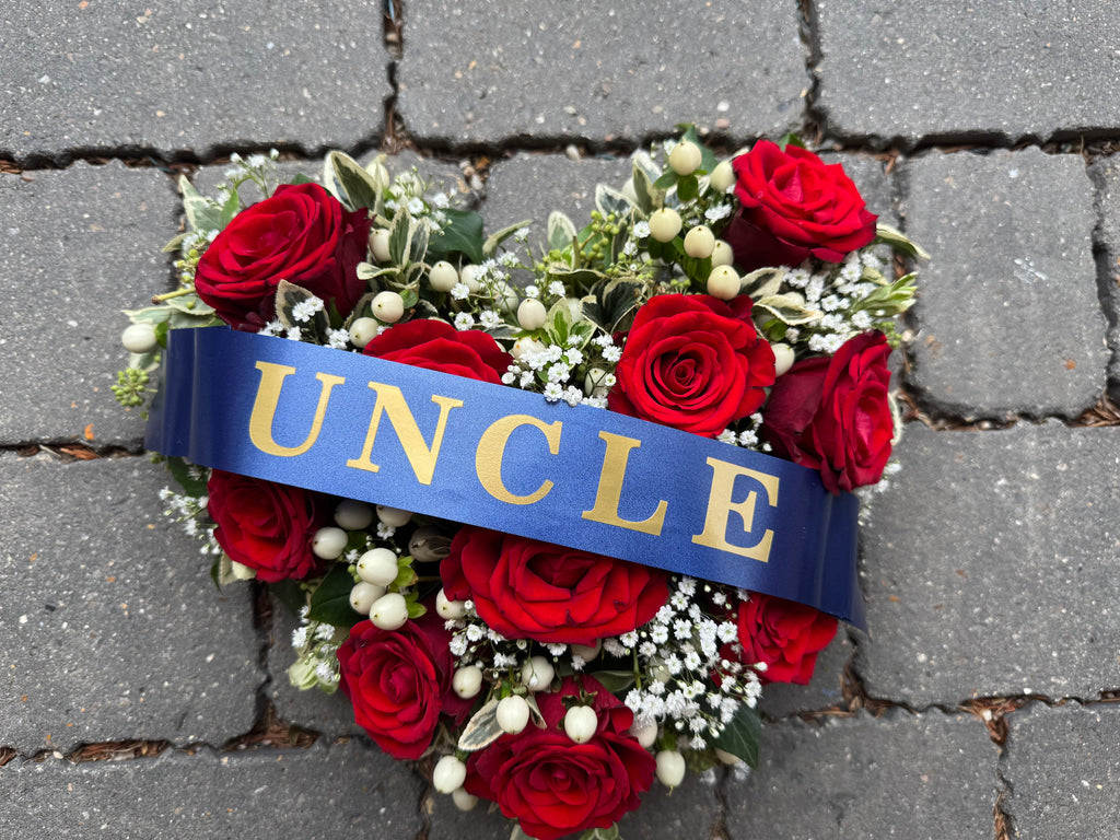 Closed Heart Loose Flower Tribute